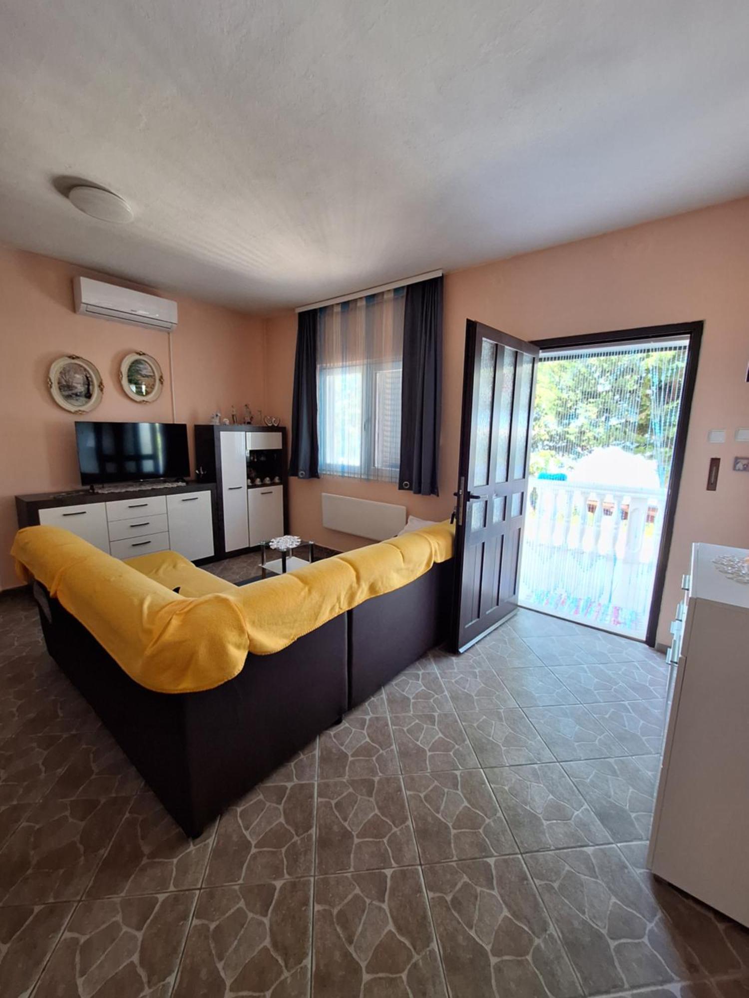 Kuca Za Odmor Coccoli Apartment Karlobag Room photo